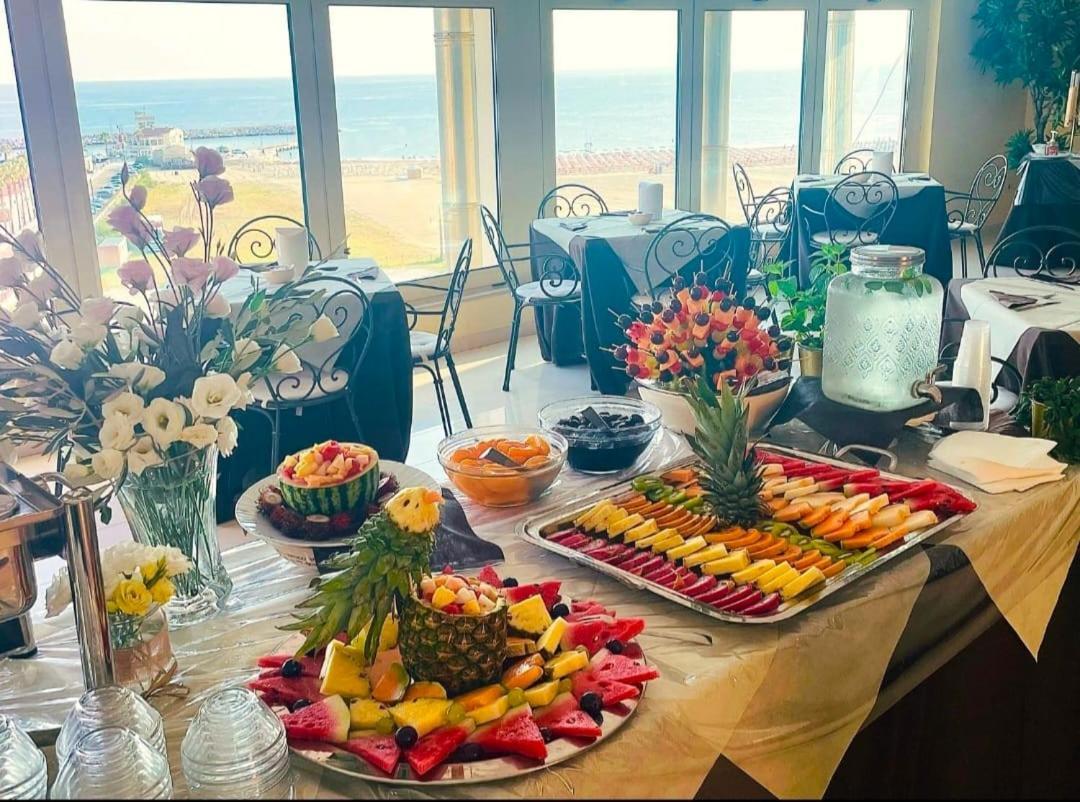 Hotel Borgo Marina Rodi Garganico Zewnętrze zdjęcie